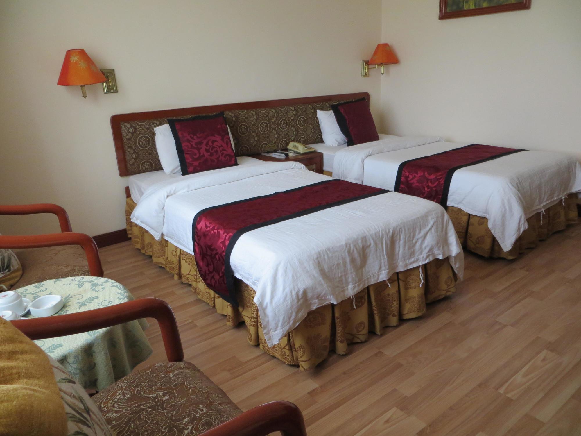 Central Hotel Quang Ngai Bagian luar foto