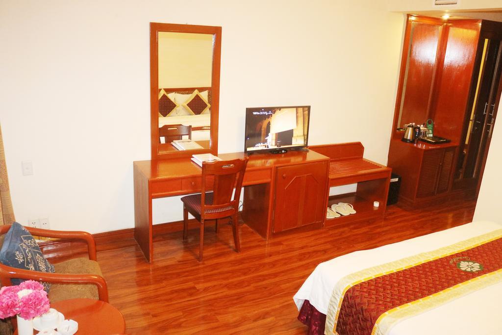 Central Hotel Quang Ngai Bagian luar foto