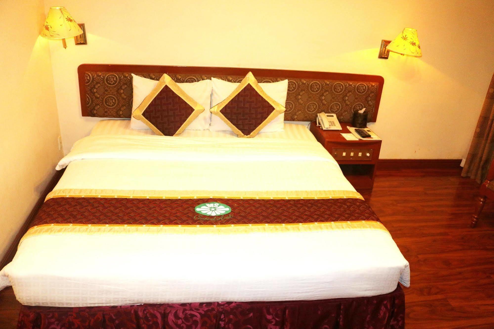 Central Hotel Quang Ngai Bagian luar foto