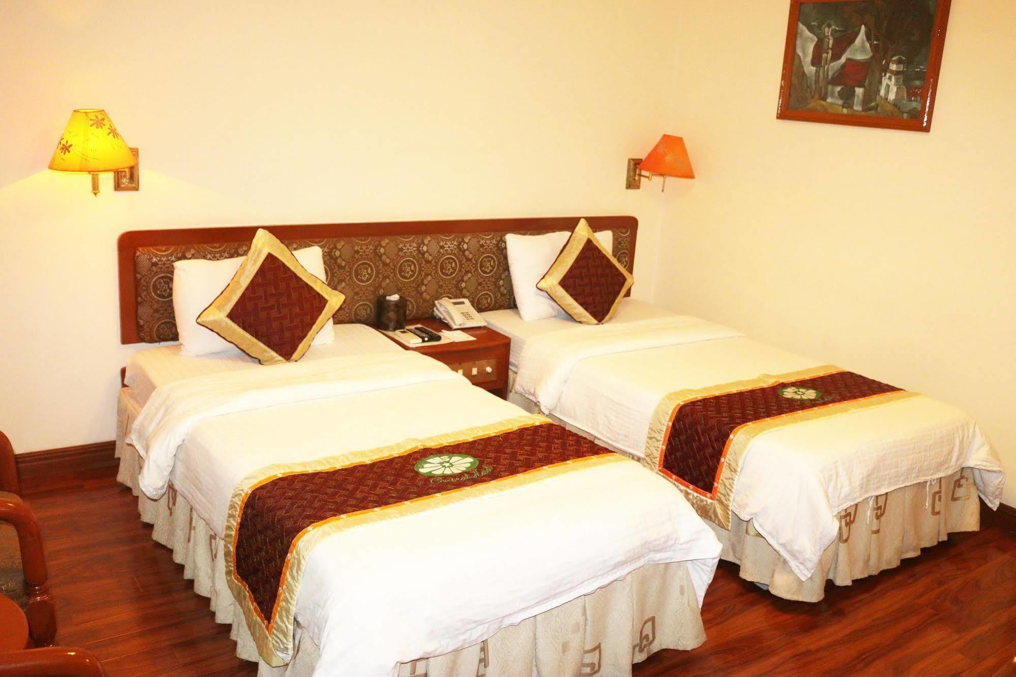 Central Hotel Quang Ngai Bagian luar foto