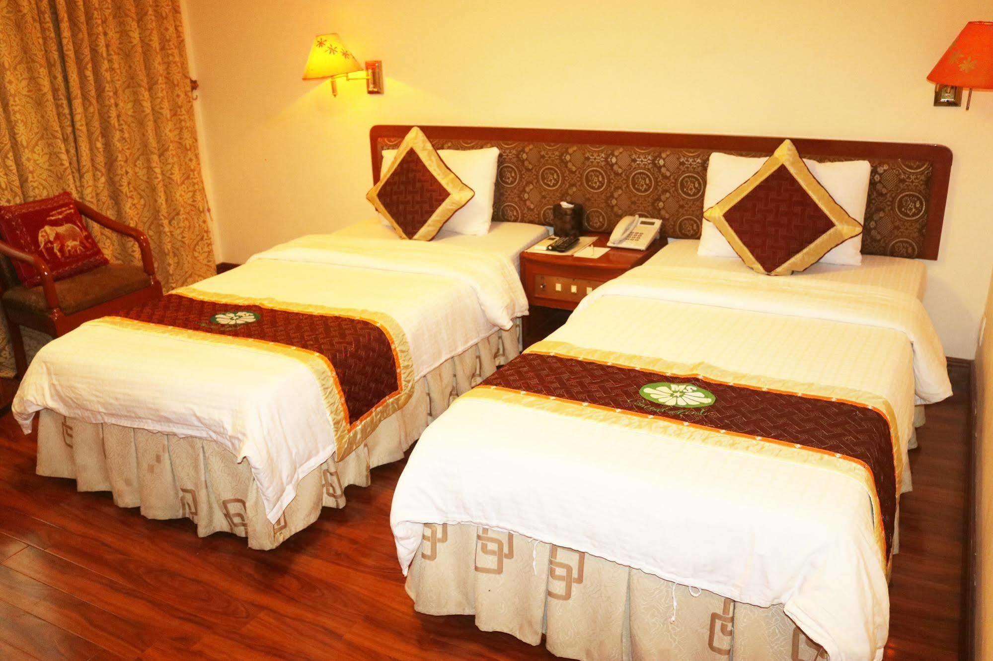 Central Hotel Quang Ngai Bagian luar foto