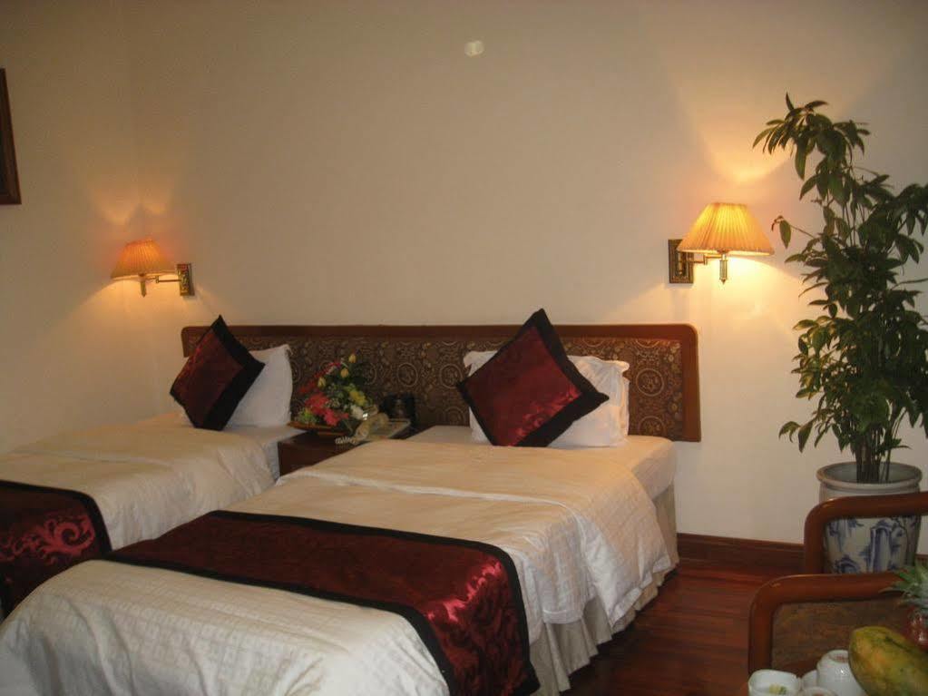 Central Hotel Quang Ngai Bagian luar foto