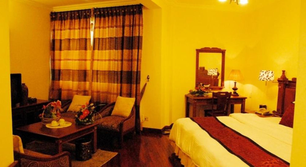 Central Hotel Quang Ngai Bagian luar foto
