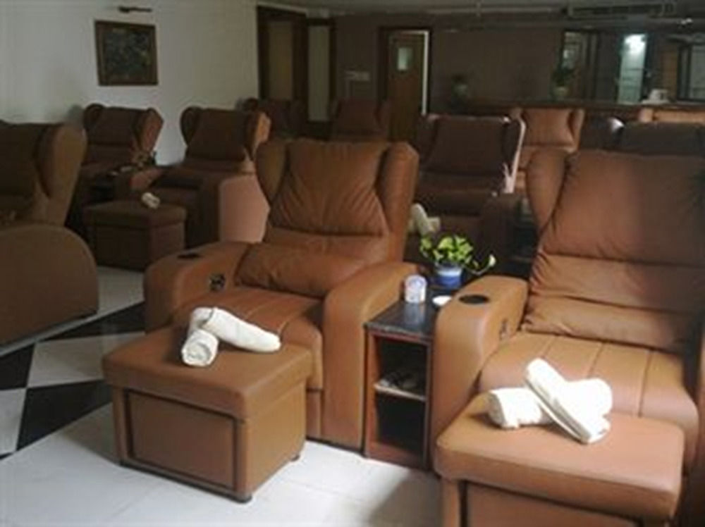 Central Hotel Quang Ngai Bagian luar foto