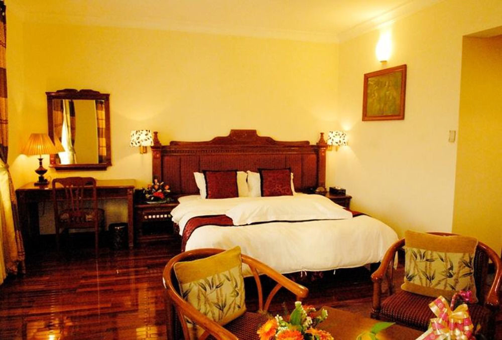 Central Hotel Quang Ngai Bagian luar foto